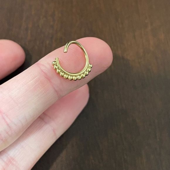 SOLD⭐️BVLA 16G Seamless Ring Yellow Gold - Picture 4 of 6